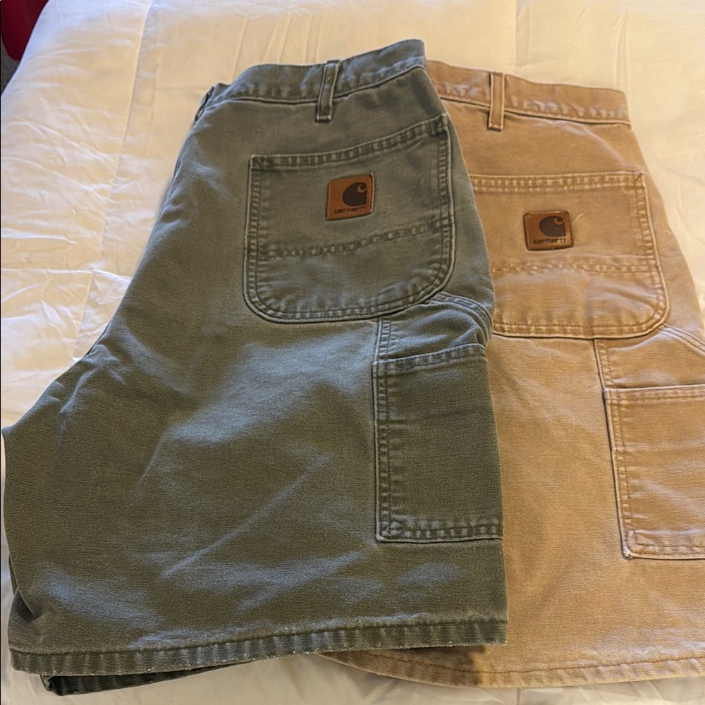 Carhartt Men's Cargo Shorts in Olive and Khaki